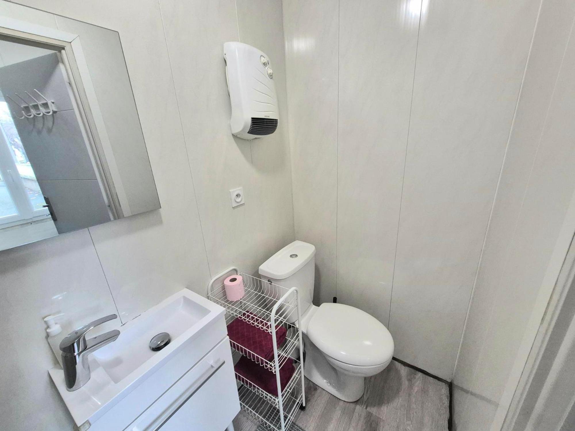 Studio Des Lacs - 2 Pers - Centre-Ville Brassac-les-Mines Екстериор снимка